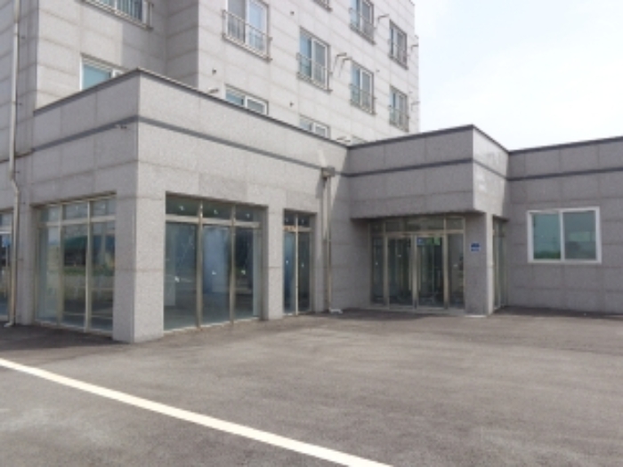 [목록 2] 지상 1층 근린생활시설 모습