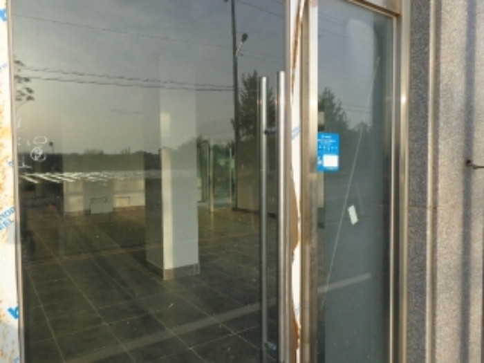 [목록 2] 지상 1층 근린생활시설 내부의 모습