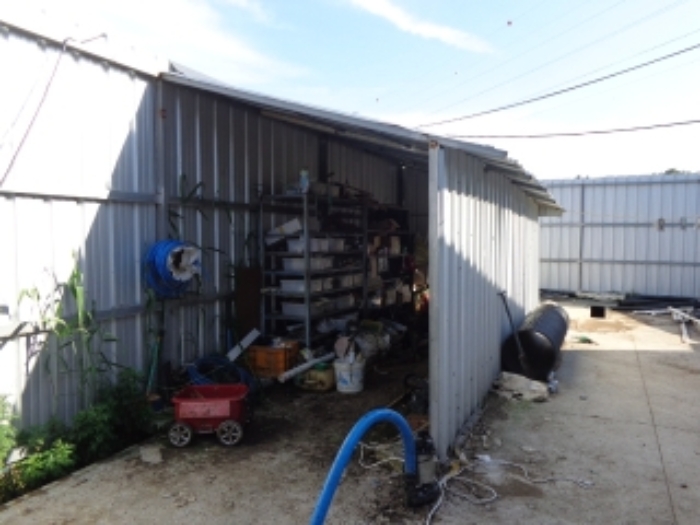 [목록 1] 남동쪽 가장자리 지상에 있는 제시외 건물의 모습