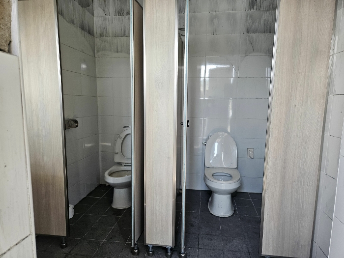 [기호(4) 건물 1층 화장실]