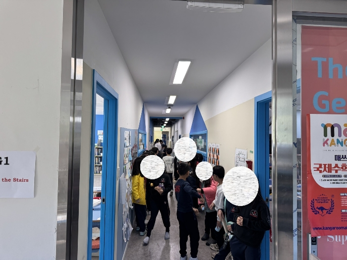 기호 2) 6층 내부