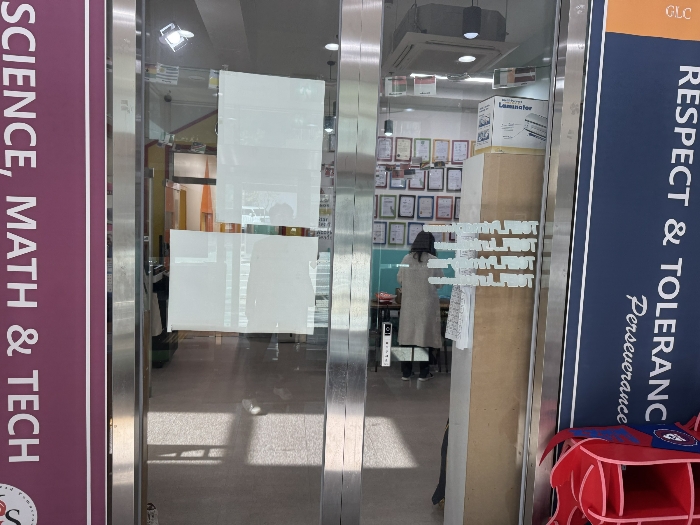 기호 2) 2층 내부