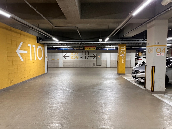 지하 주차장