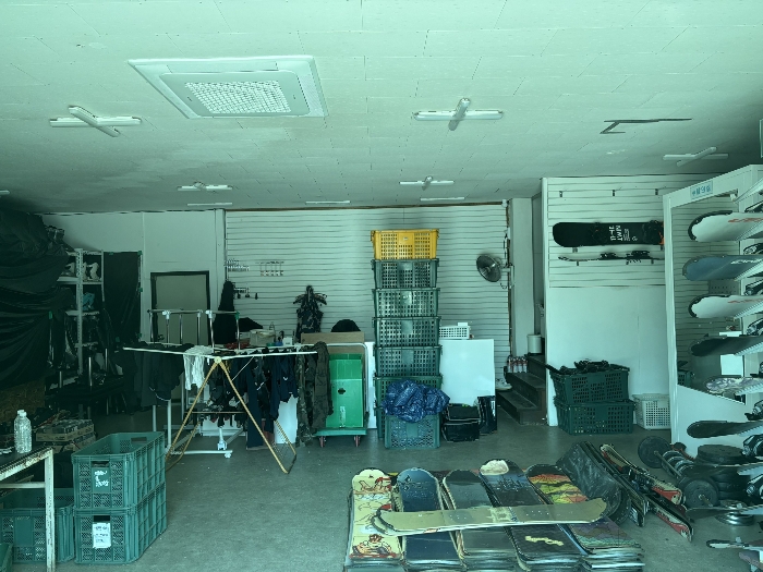 일련번호(1)건물 내부