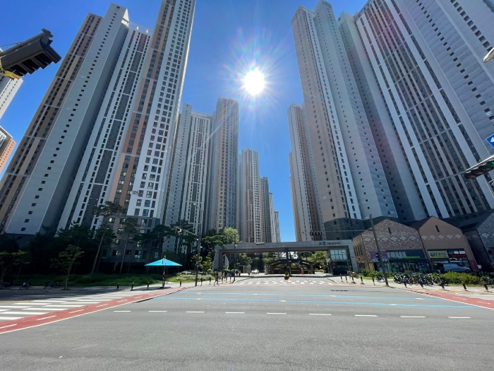 본건 소재 단지 전경