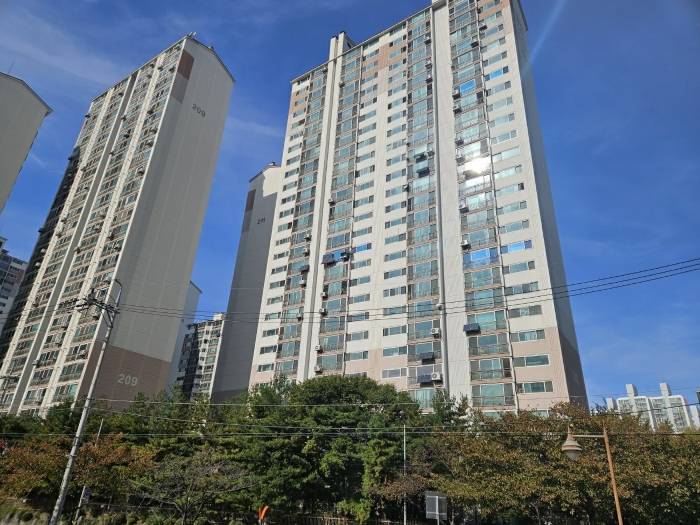 본건 건물 전경