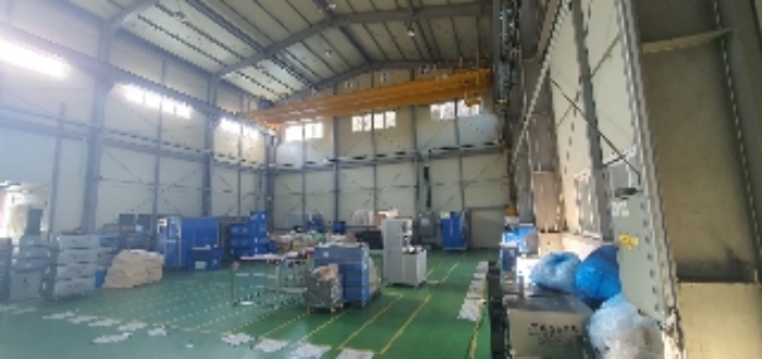 본건 제시건물(다) 공장 내부사진