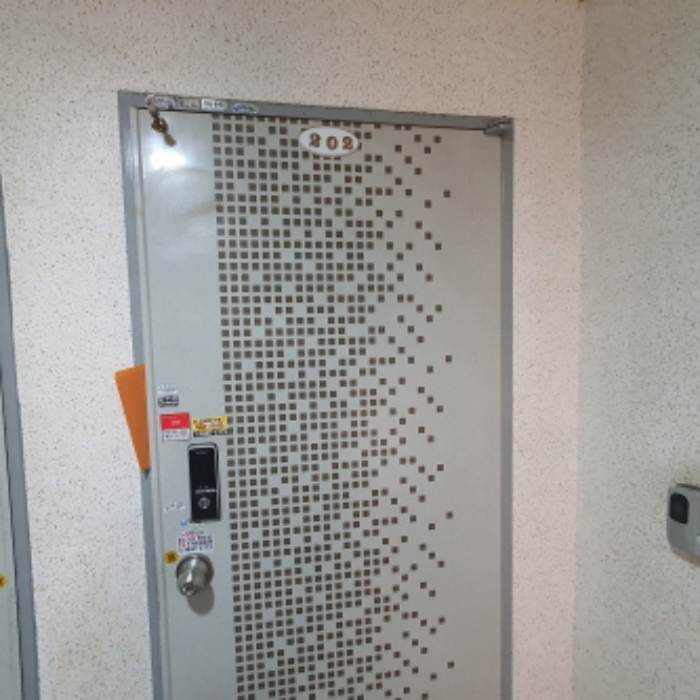 현장사진 (목록 2번 건물 202호)