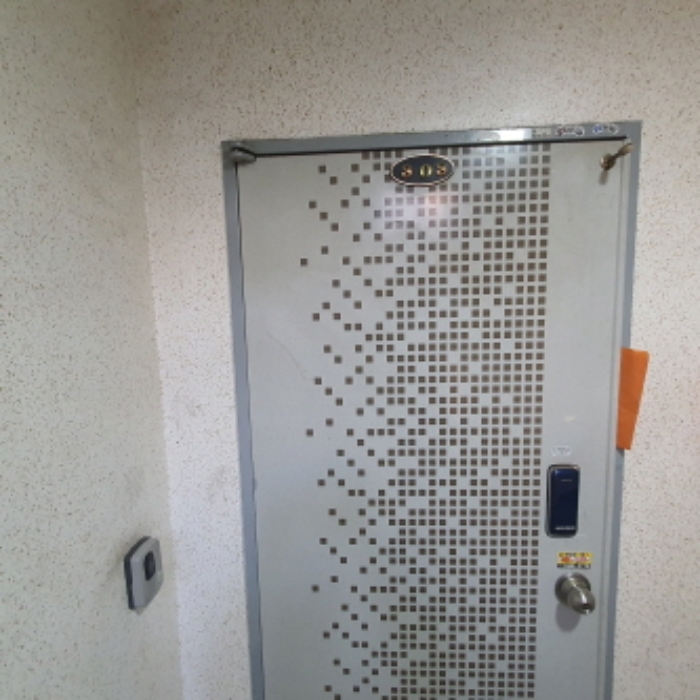 현장사진 (목록 2번 건물 303호)