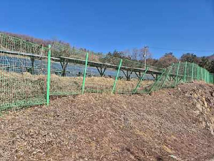 부동산표시목록 9번 : 철조망 설치