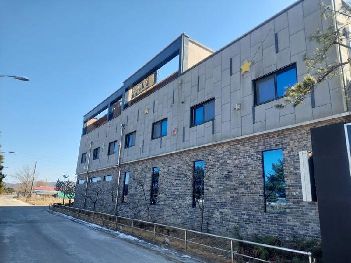 이건 부동산 전경 