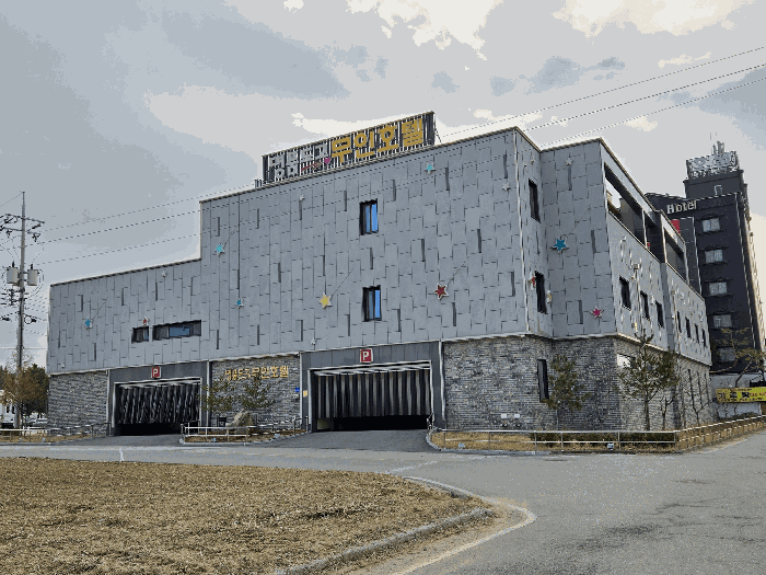 본건( 무인호텔 ) 북동측 전경(前景)