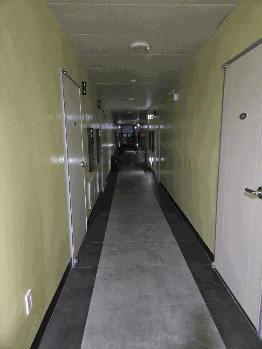 208호 내지 221호 객실앞 복도