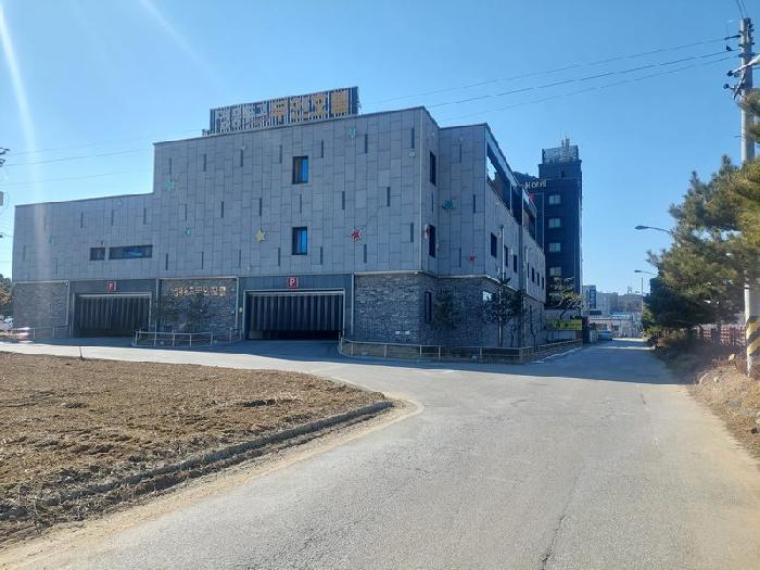 이건 부동산 전경 