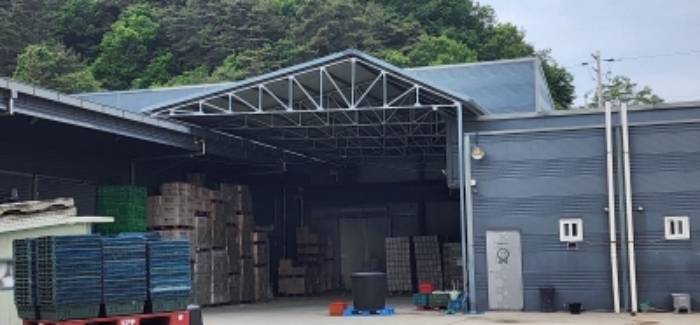 기호2번의 벽체를 이용한 제시외건물