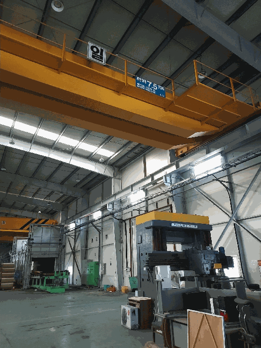 기계기구(공장 및 광업재단 저당법 제6조 기호7)