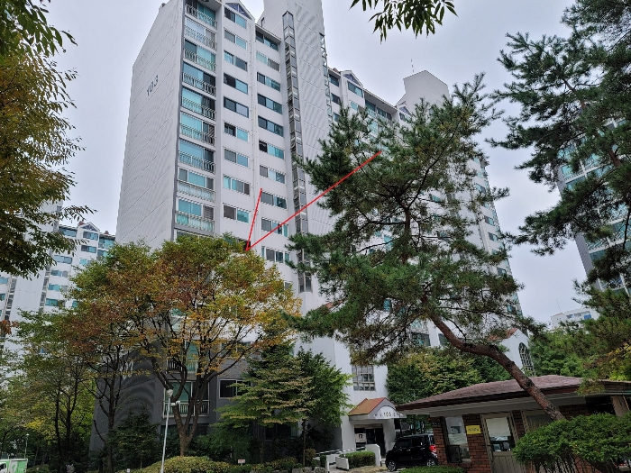 본건 속한 103동 전경