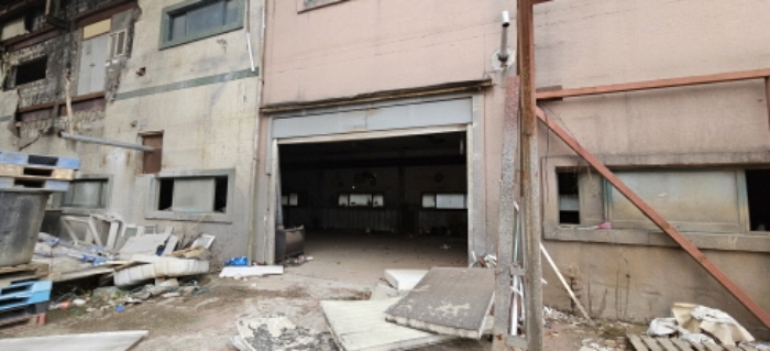 목록2 건물 1층 출입문