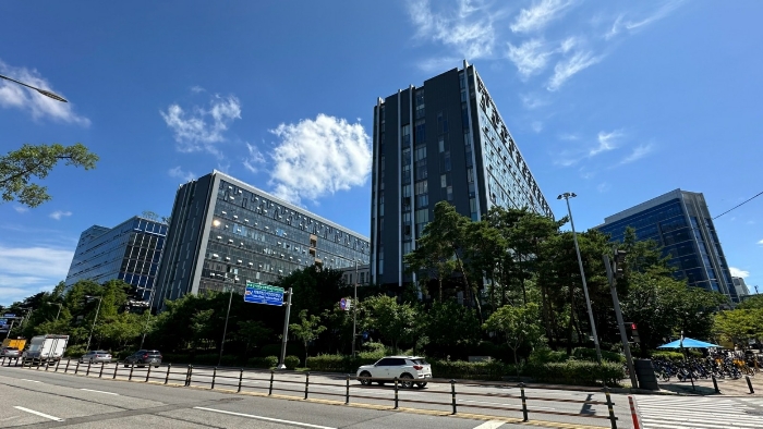 대상 물건이 속한 건물 전경 (2)