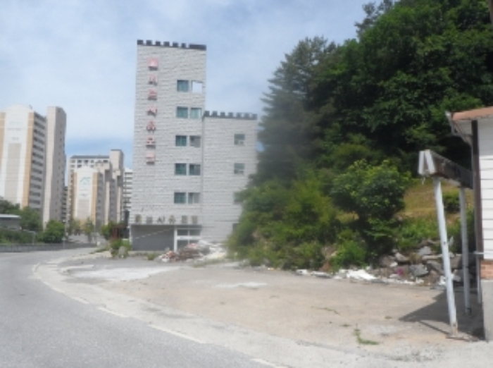 기호 1,2번 근거리에서 촬영한 것임