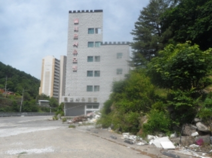 기호 1,2번 근거리에서 촬영한 것임