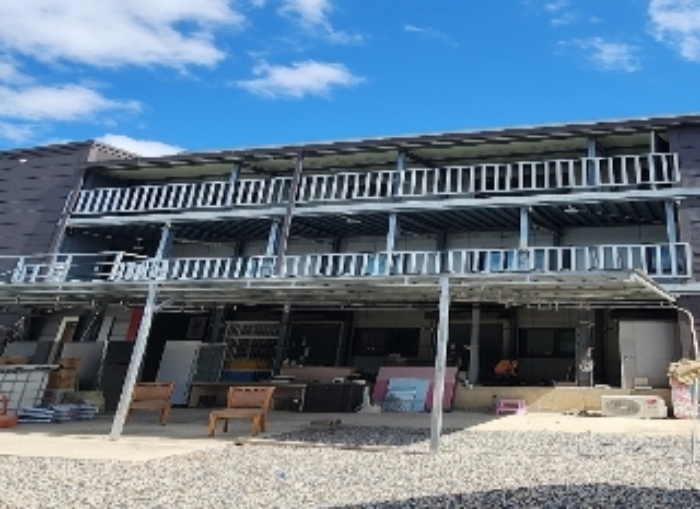 충청북도 옥천군 이원면 건진리 묘목로139(580-7,580-10)
㉥철골조 슬레이트 지붕 