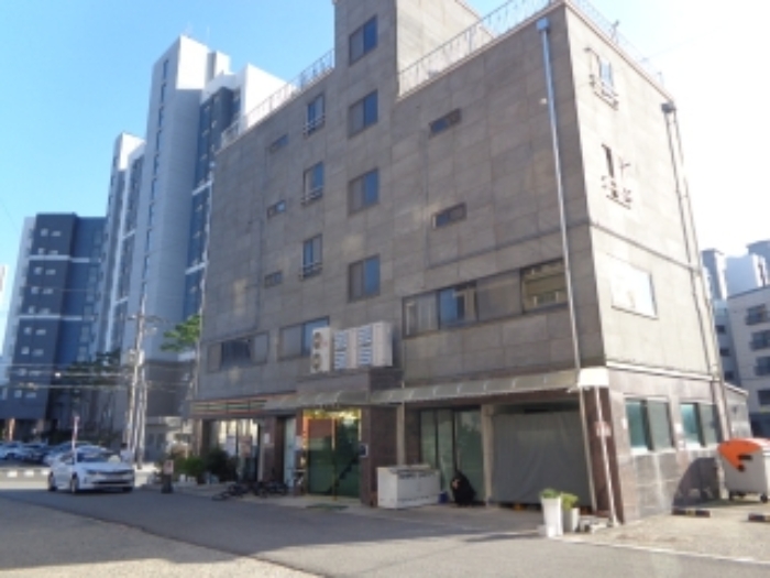 [목록 1, 2] 북서쪽에서 바라본 모습