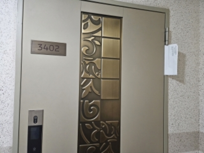 부산광역시 동래구 아시아드대로146번길 1, 104동 34층3402호(사직동,사직롯데캐슬더클래식) 세대현관