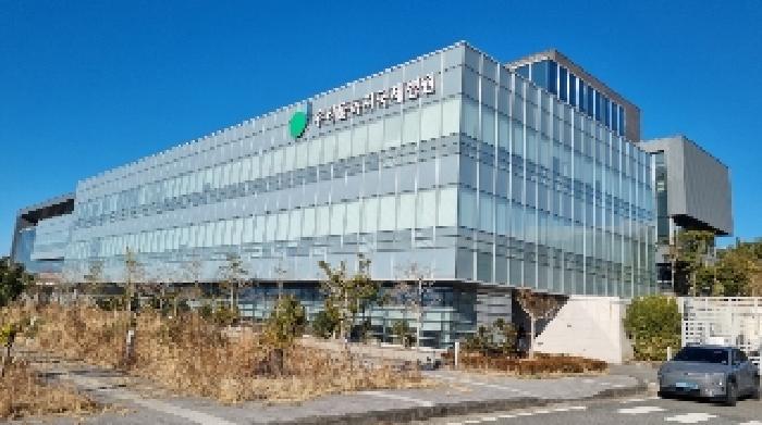 소재지1(솔오름로 126) 제시 건물 전경1