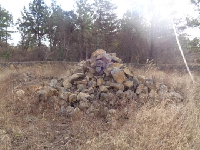 소재지 1. (협재리 400) 일부 지상 석재 사진