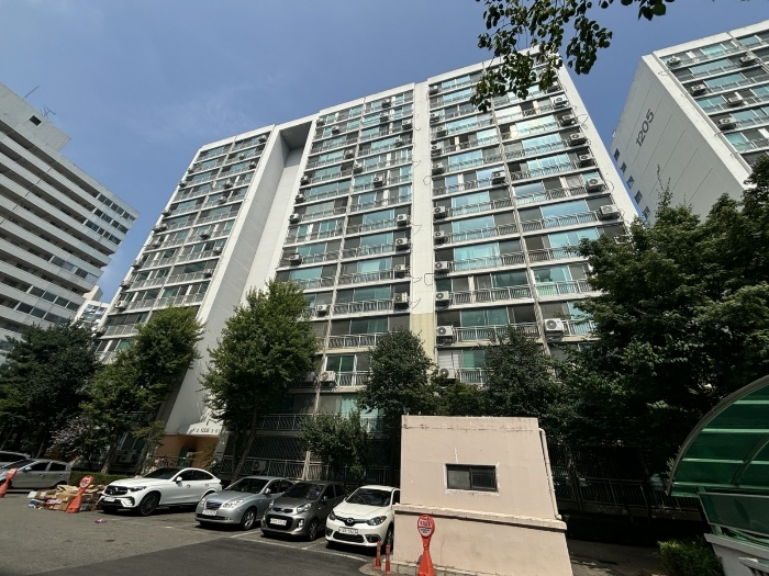 본건 건물 전경