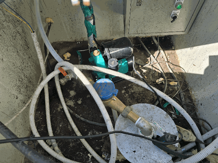 제시외물건(ㅁ)
(관정,내부전경)