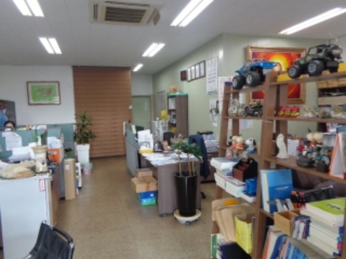 [목록 3] 남쪽에 위치한 `법무사 박태용 사무소` 내부의 모습