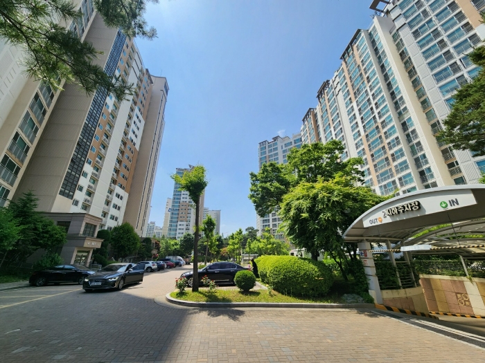 본건 단지 내 전경