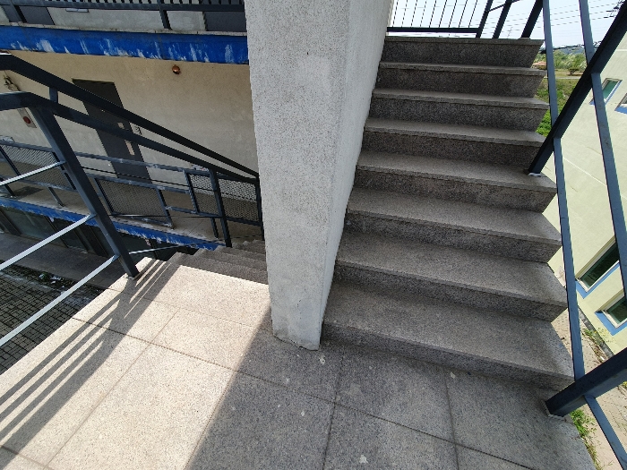 기호4 계단실 전경