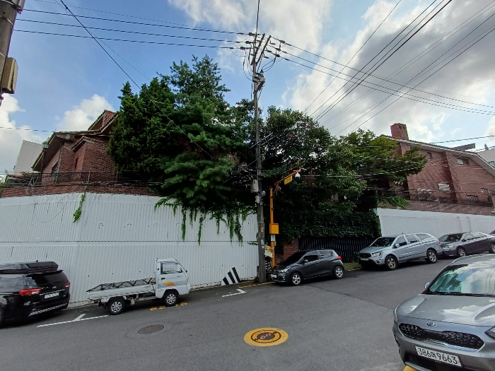 본건 소재 토지 외부전경(북측)