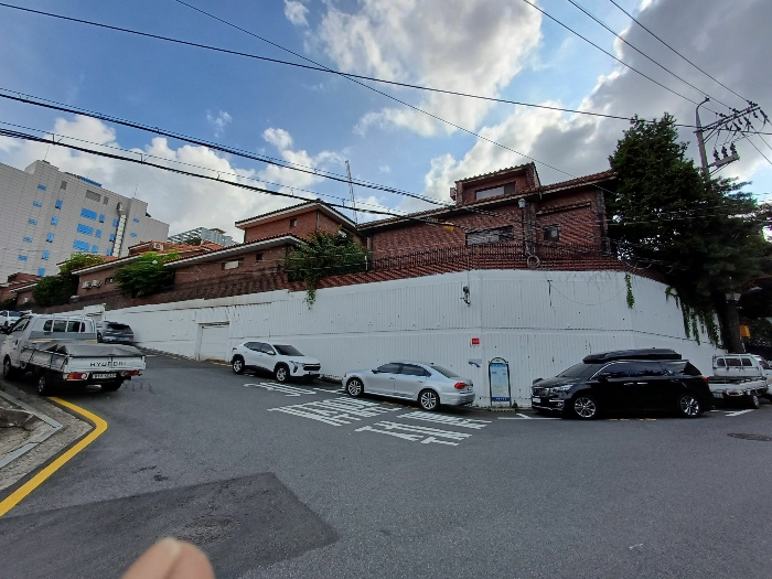 본건 소재 토지 외부전경(북동측)