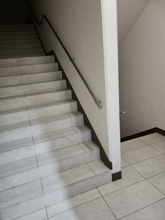 각층 공동비상계단 전경