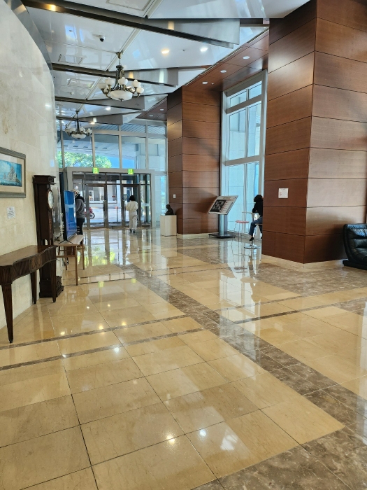 에이동 1층 로비 전경