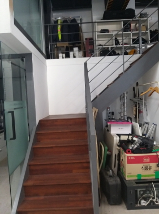 603호 복층 계단