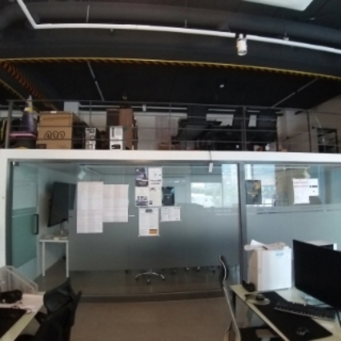 공동 회의실 및 복층 구조 공간(참수리디앤에이 점유 공간)