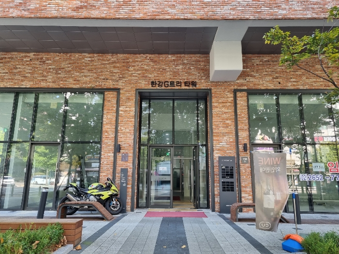 1층 공동출입구