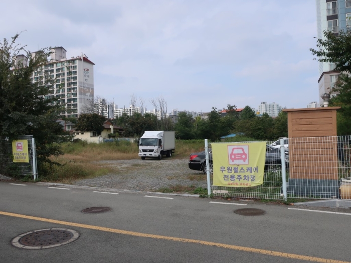 기호(1) 토지 전경(남동측에서 촬영)