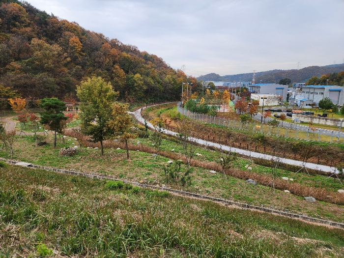 기호 9) 북측 끝부분