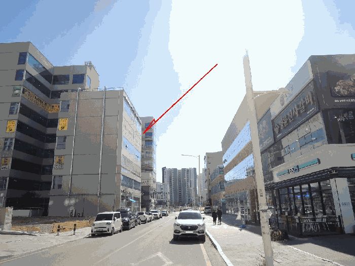주위환경(서측 접면 도로 북측에서 촬영)