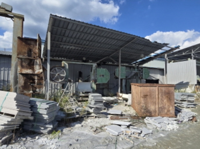 남산리 105-17 제시 외 건물 전경