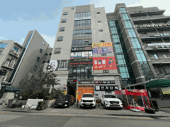 본건 북측 후면