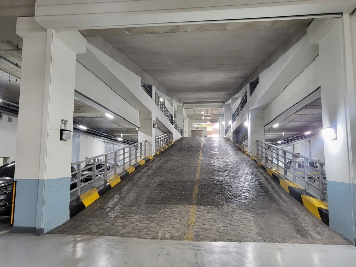 건물내부 진출입로