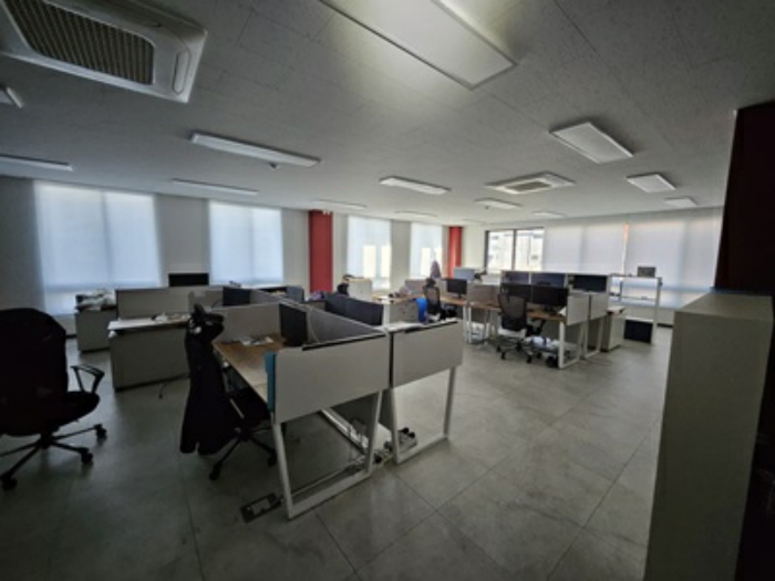 기호(2) 건물_사무실 부분_1층 내부전경2