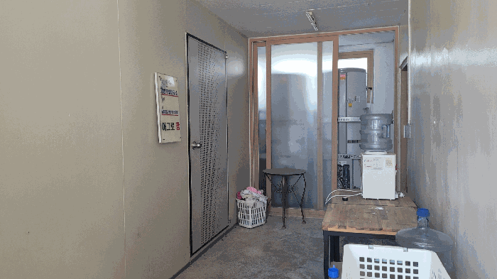 2-나)건물 1층 사무실